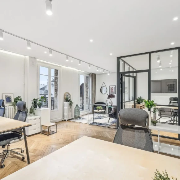 Espace indépendant 130 m² 24 postes Location bureau Rue Réaumur Paris 75002 - photo 2