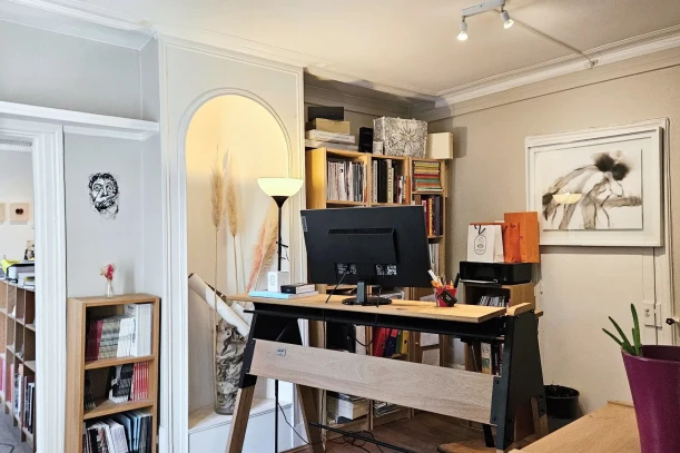 Bureau privé - 75011 - 1 poste - 490€