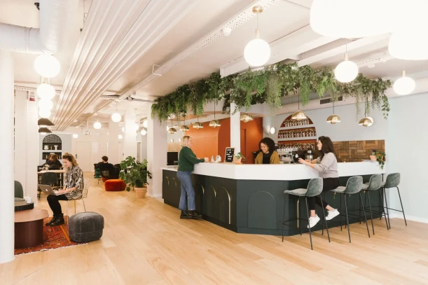 Espace indépendant - 75002 - 200 postes - 198000€