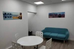 Espace indépendant - 92400 - 7 postes - 1300€