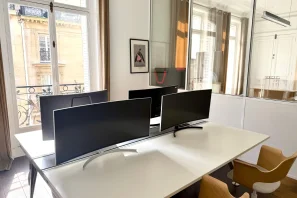 Bureau privé - 75016 - 4 postes - 1750€