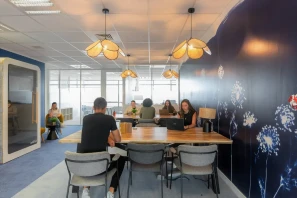 Bureau privé - 93200 - 4 postes - 1650€