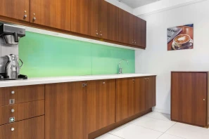 Bureau privé - 92800 - 10 postes - 5837€