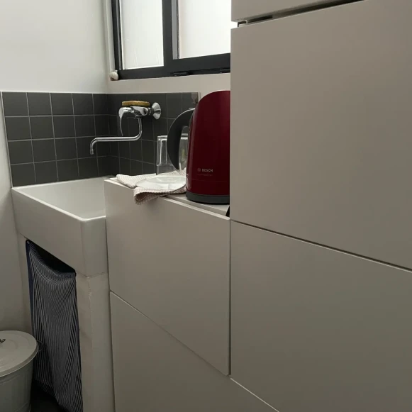 Bureau privé 20 m² 2 postes Location bureau Rue de Crimée Paris 75019 - photo 5