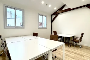 Bureau privé - 75010 - 6 postes - 3500€