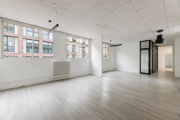 Espace indépendant - 75011 - 30 postes - 3800€