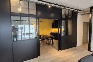 Open Space - 33130 - 4 postes - 300€