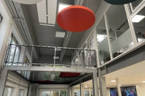 Open Space - 33130 - 10 postes - 250€