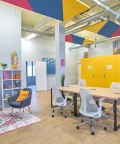 Open Space - 67000 - 1 poste - 250€