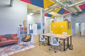 Open Space - 67000 - 1 poste - 389€