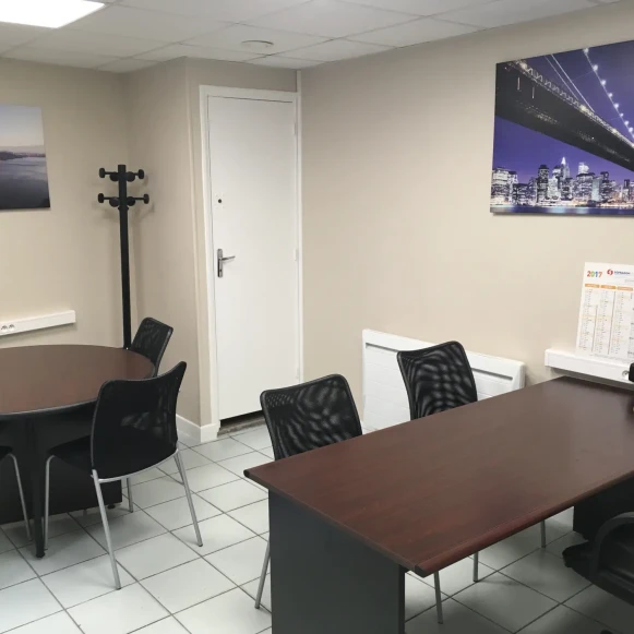 Bureau privé 17 m² 1 poste Coworking Avenue Daumesnil Paris 75012 - photo 1
