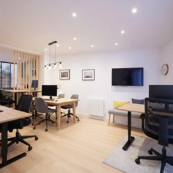 Espace indépendant 47 m² 8 postes Coworking Rue de la Félicité Paris 75017 - photo 1