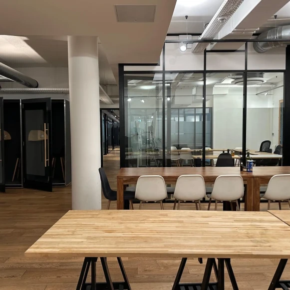 Bureau privé 131 m² 41 postes Location bureau Rue du Rhin Paris 75019 - photo 5