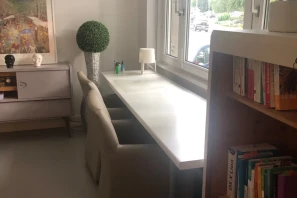 Open Space - 67500 - 9 postes - 210€