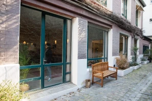 Open Space - 75018 - 8 postes - 420€