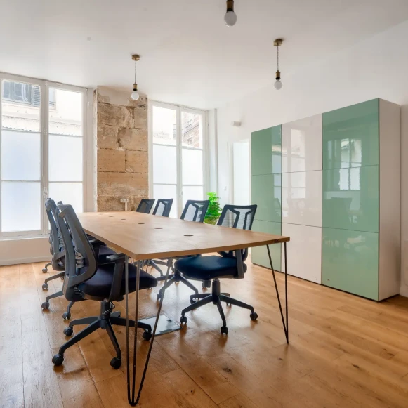 Espace indépendant 100 m² 18 postes Location bureau Rue Beaubourg Paris 75003 - photo 4