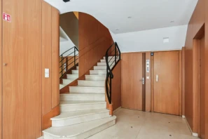 Espace indépendant - 75016 - 18 postes - 8600€