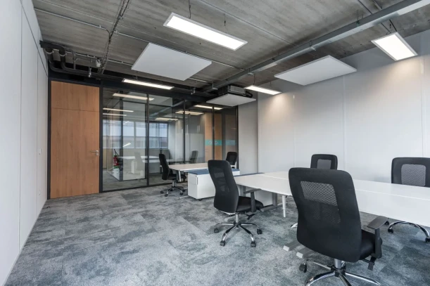 Bureau privé - 59000 - 6 postes - 2700€