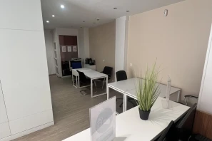 Espace indépendant - 75017 - 15 postes - 3800€