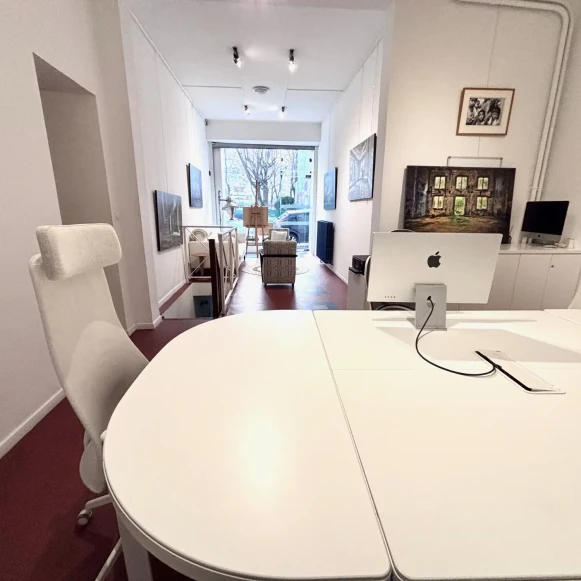 Bureau privé 38 m² 4 postes Location bureau Rue Peclet Paris 75015 - photo 5