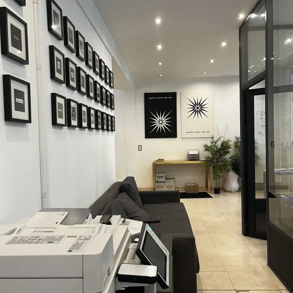 Bureau privé 12 m² 3 postes Location bureau Rue Saint-Didier Paris 75016 - photo 5