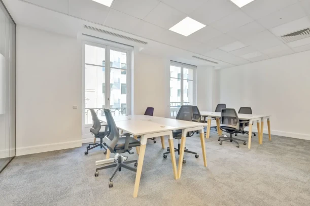 Bureau privé - 75009 - 10 postes - 8000€