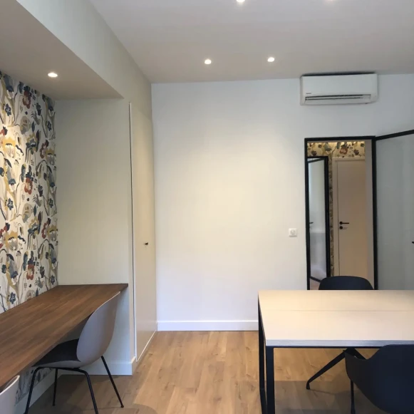 Bureau privé 14 m² 4 postes Coworking Avenue Victor Hugo Aix-en-Provence 13100 - photo 8