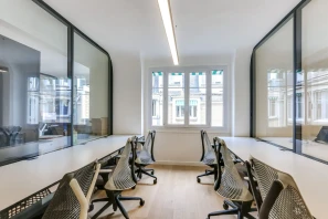 Espace indépendant - 75016 - 105 postes - 55000€