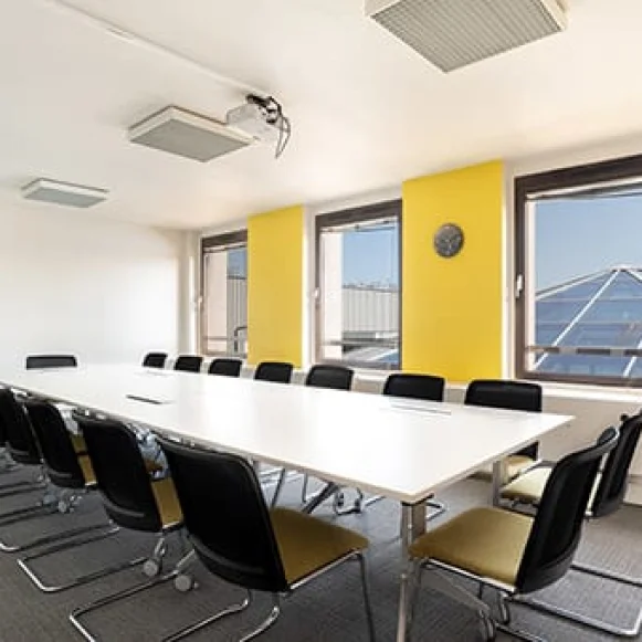 Bureau privé 71 m² 20 postes Coworking Quai Kléber Strasbourg 67000 - photo 1