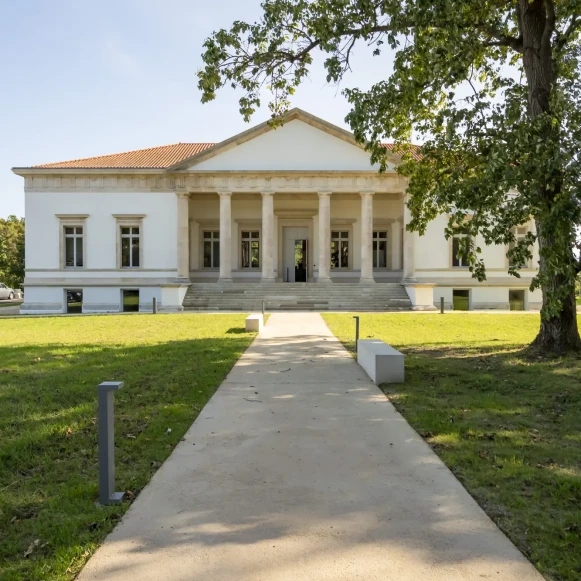 Bureau privé 16 m² 4 postes Coworking Rue Francis Jammes Biarritz 64200 - photo 1