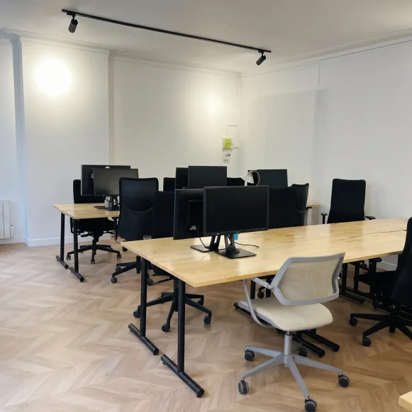Espace indépendant 125 m² 24 postes Location bureau Rue du Caire Paris 75002 - photo 5