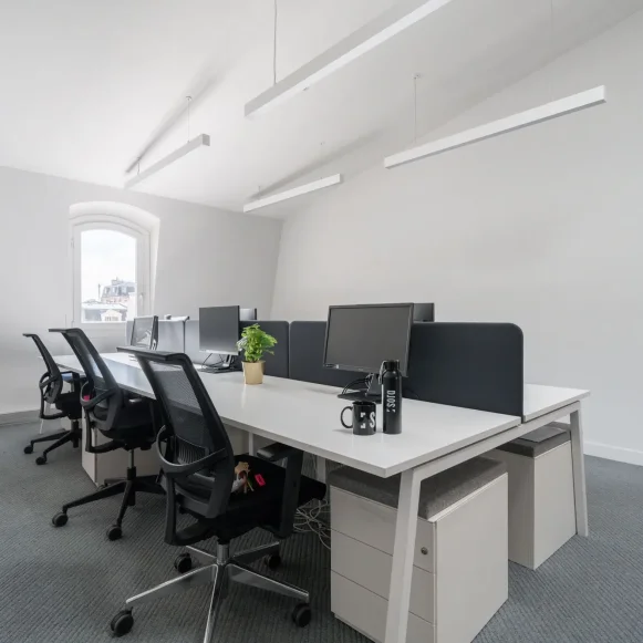 Espace indépendant 350 m² 42 postes Location bureau Rue de Calais Paris 75009 - photo 8