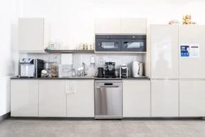 Come and Work Rue du Louvre