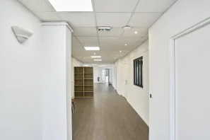 Bureau privé - 59000 - 5 postes - 700€