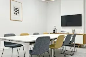 Bureau privé - 38000 - 2 postes - 439€