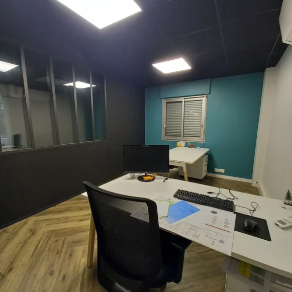 Espace indépendant 84 m² 10 postes Coworking Rue des Orfèvres Blagnac 31700 - photo 9