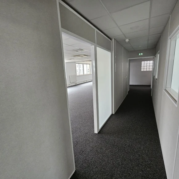 Espace indépendant 200 m² 20 postes Location bureau Rue de la Vanne Montrouge 92120 - photo 6