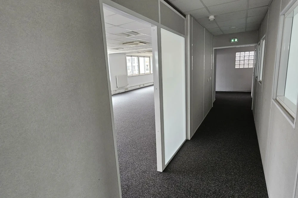 Espace indépendant - 92120 - 20 postes - 2700€