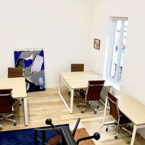 Bureau privé 40 m² 7 postes Location bureau Rue Bichat Paris 75010 - photo 4