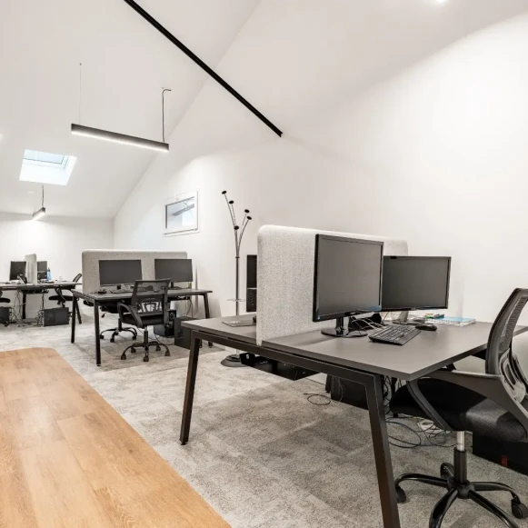 Bureau privé 36 m² 9 postes Coworking Avenue de Paris Vincennes 94300 - photo 3