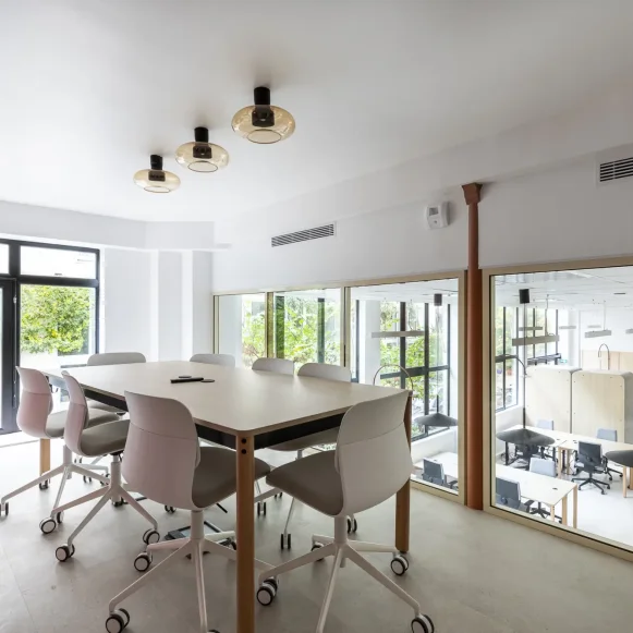 Espace indépendant 140 m² 25 postes Location bureau Rue Oberkampf Paris 75011 - photo 6