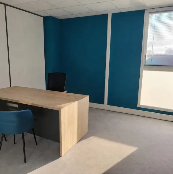 Bureau privé 11 m² 1 poste Location bureau Rue John Mac Adam Nîmes 30900 - photo 1