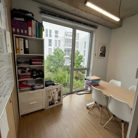 Espace indépendant 85 m² 15 postes Coworking Boulevard Jean Moulin Angers 49100 - photo 2