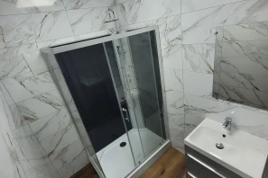 Bureau privé - 42300 - 8 postes - 950€