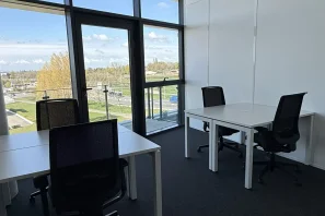 Bureau privé - 01000 - 4 postes - 1068€