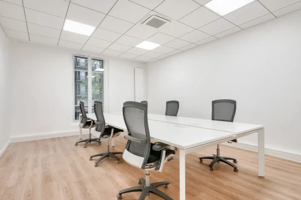 Espace indépendant - 75008 - 30 postes - 22500€