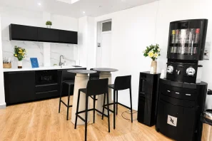 Bureau privé - 75002 - 2 postes - 800€