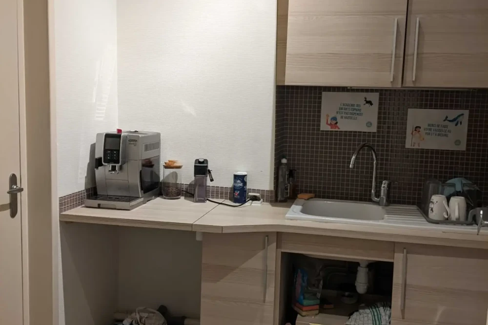 Bureau privé - 69002 - 7 postes - 2000€