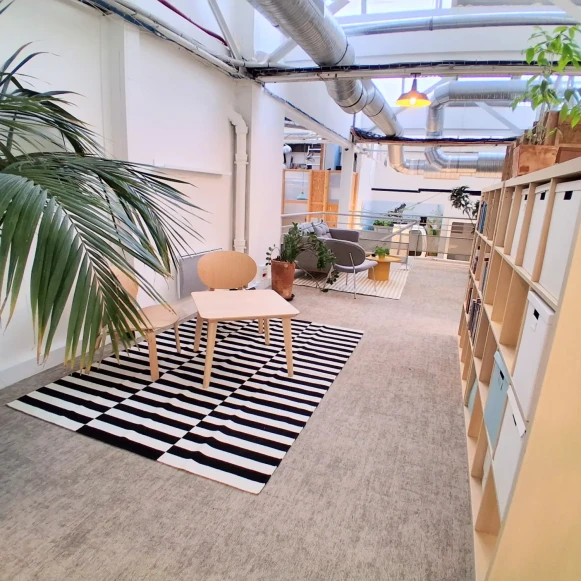 Bureau privé 12 m² 5 postes Coworking Rue du Chemin Vert Paris 75011 - photo 8