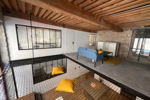 Bureau privé - 69001 - 5 postes - 1800€